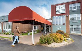 Claymore Inn And Suites